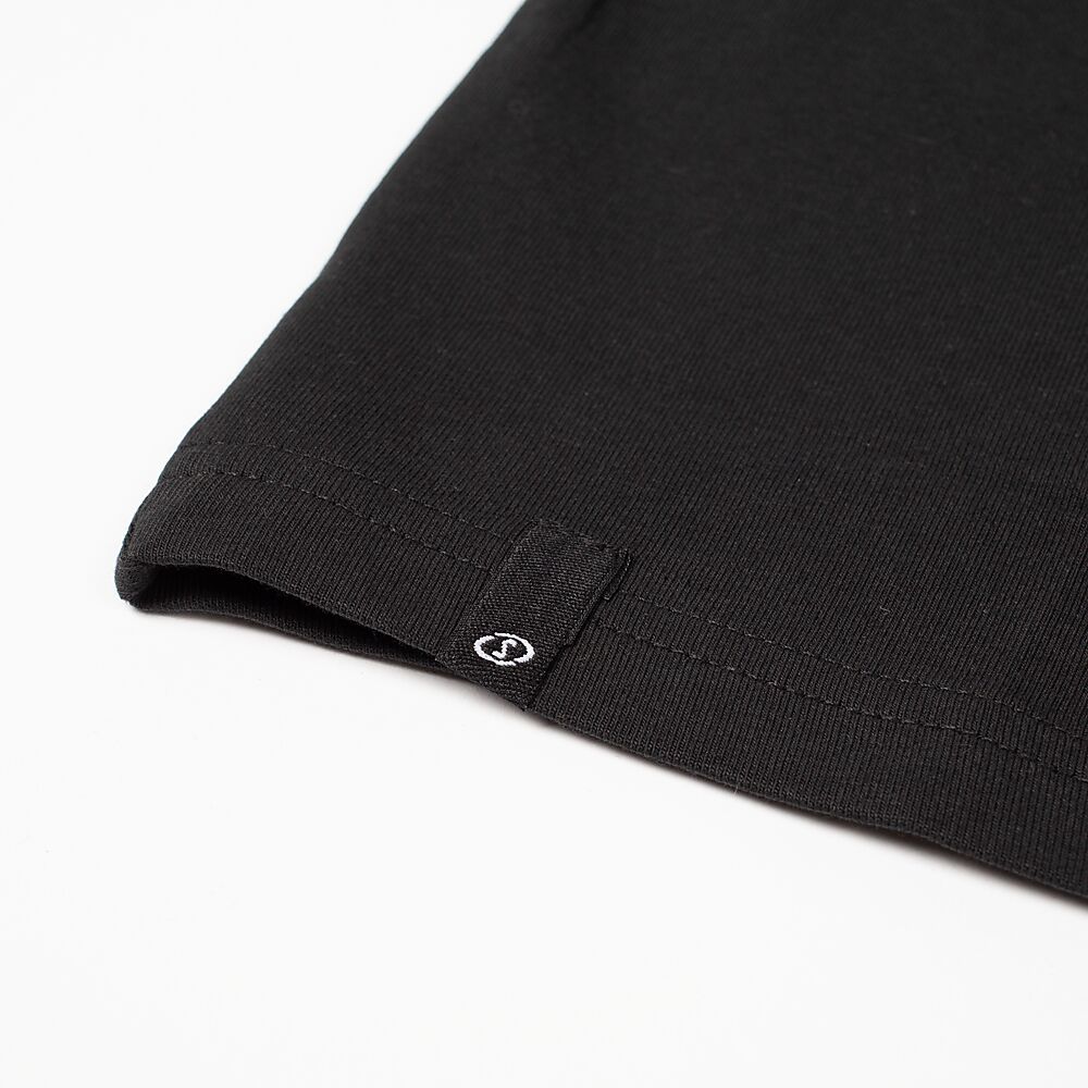 40221726-BKGM_Fast Tee Black-Grey Melange_Detail 2.png