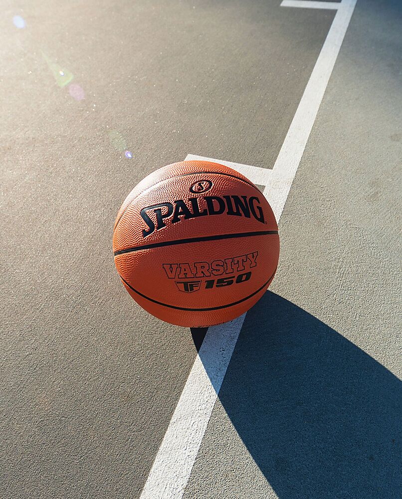 84324Z_Varsity TF-150_Lifestyle.jpg